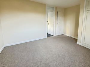 Photo 19- click for photo gallery